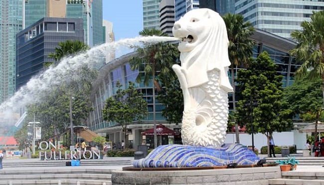 Top 8 Places to Visit in Singapore